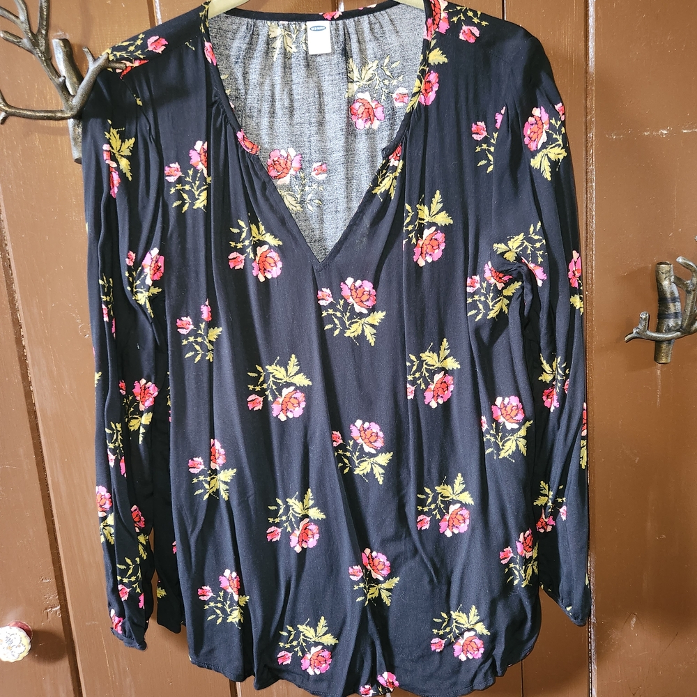 Old Navy Black Floral Blouse